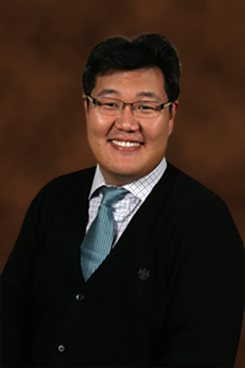 Dr. Nam